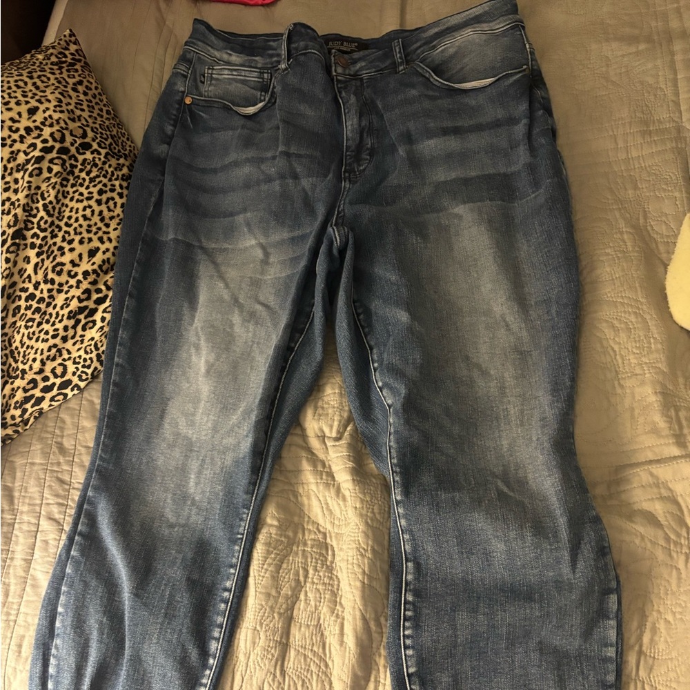 Judy Blue size 20w skinny jeans.